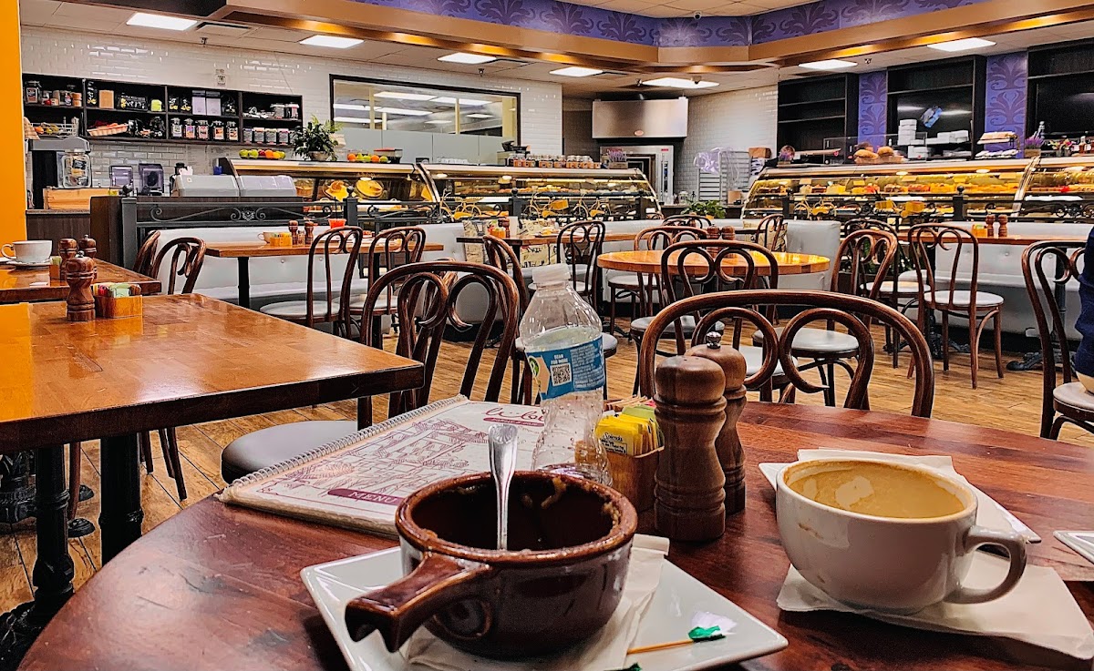 Lublu Bakery & Cafe